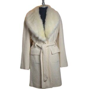 Gorgeous nwot Marvin Richards cream coat